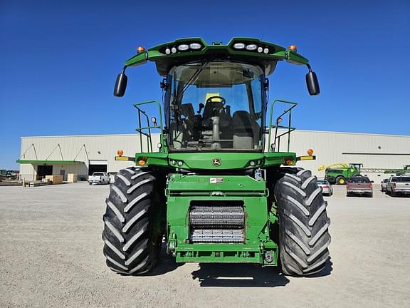 Image of John Deere 9800 equipment image 1