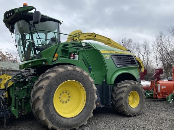 Image of John Deere 9800 Primary image