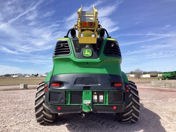 Image of John Deere 9800i equipment image 3