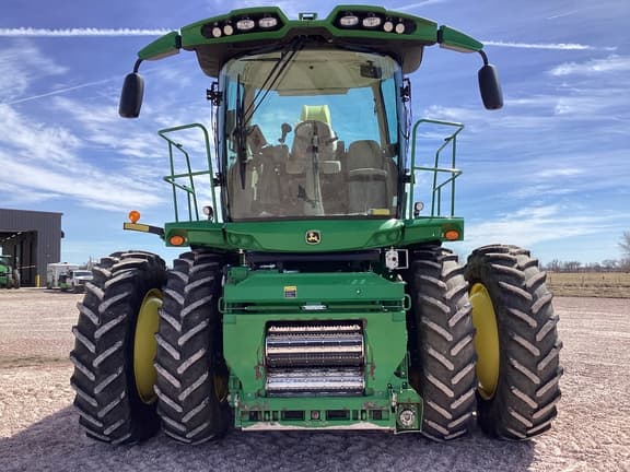 Image of John Deere 9800i equipment image 1