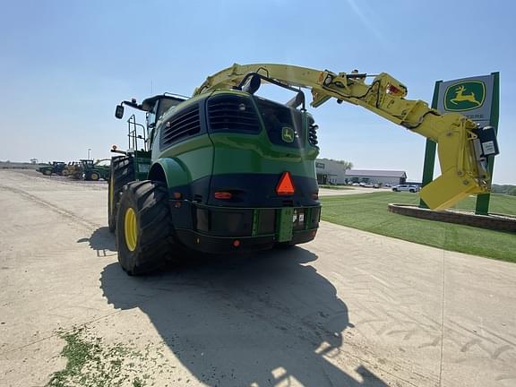 Image of John Deere 9900i equipment image 4