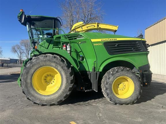 Image of John Deere 9900i equipment image 1