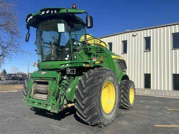2019 John Deere 9900i Equipment Image0