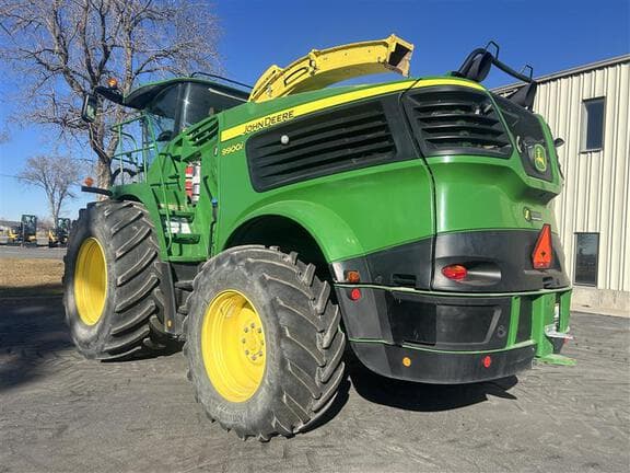 Image of John Deere 9900i equipment image 2
