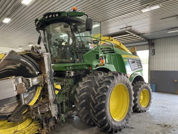 Image of John Deere 9900i Primary image