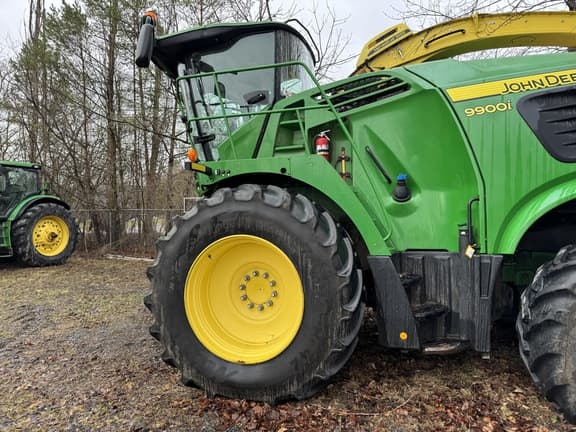 Image of John Deere 9900i equipment image 1