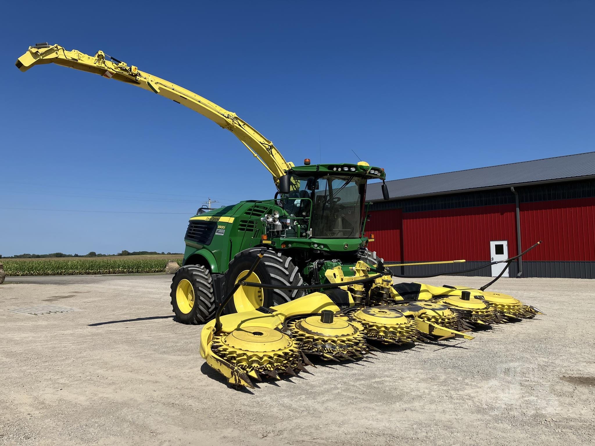 2019 John Deere 9900i Equipment Image0