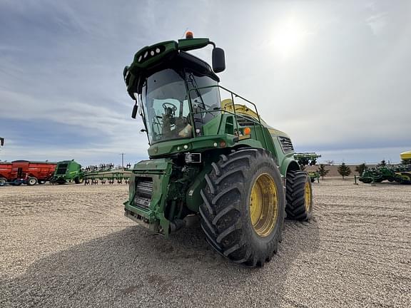 Image of John Deere 9900 Primary image