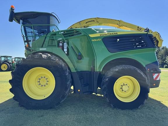 Image of John Deere 9900 equipment image 4