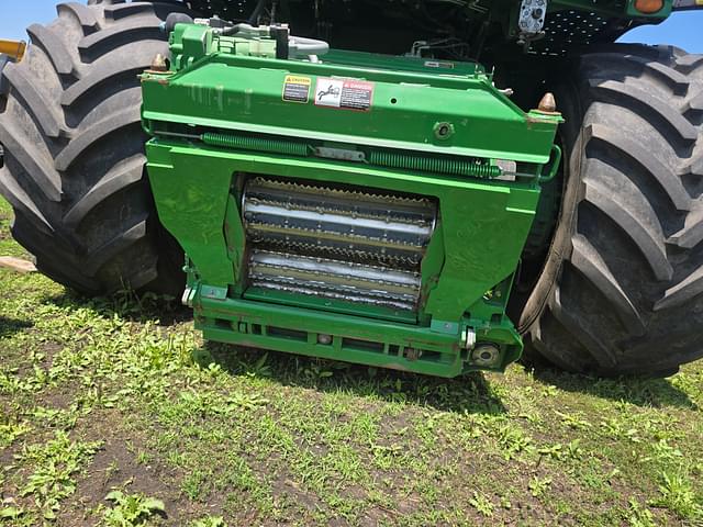 Image of John Deere 9900i equipment image 3