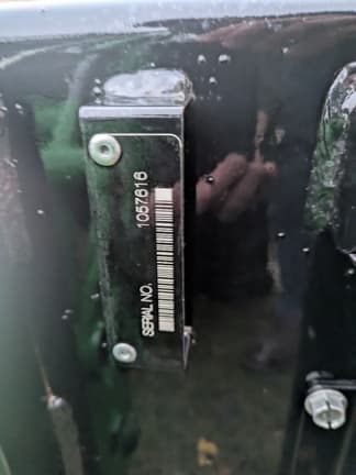 Image of John Deere Bucket equipment image 3