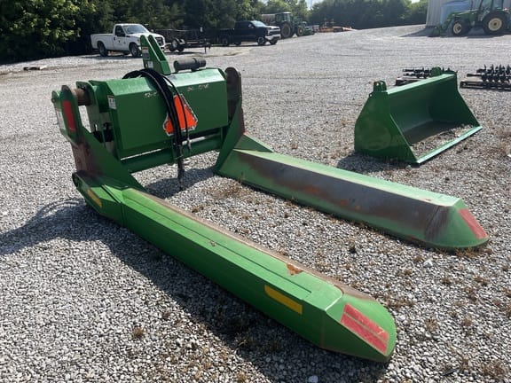 2019 Frontier CM1100 Equipment Image0