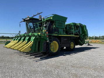 Main image John Deere CP690