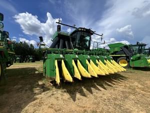 2019 John Deere CP690 Image