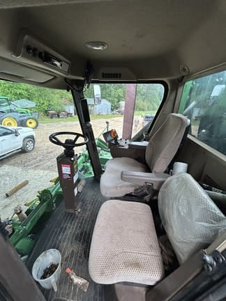Image of John Deere CP690 equipment image 3