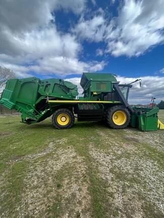 Image of John Deere CP690 equipment image 1