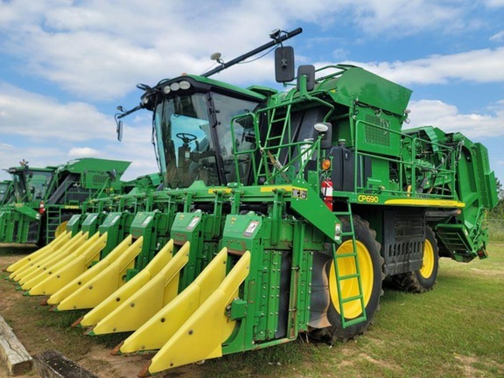 Image of John Deere CP690 Primary image