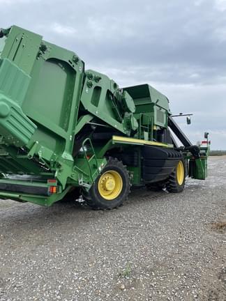 Image of John Deere CP690 equipment image 3