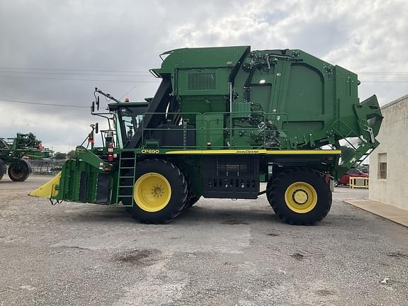 Image of John Deere CP690 equipment image 1