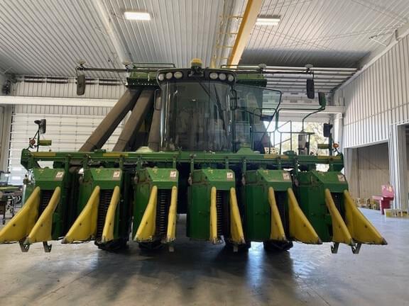 Image of John Deere CP690 equipment image 2