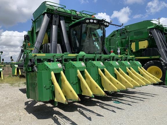 Main image John Deere CP690