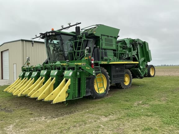 Image of John Deere CP690 equipment image 2