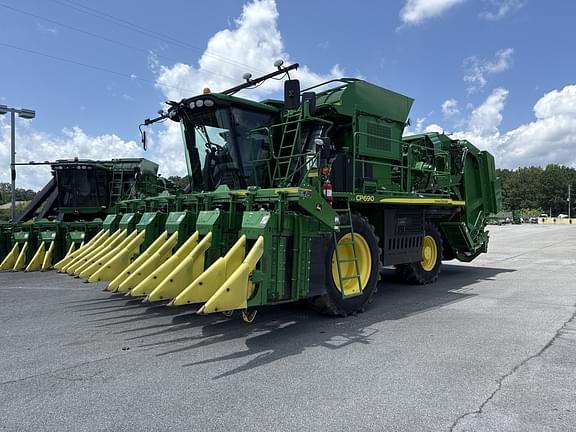 Image of John Deere CP690 equipment image 1