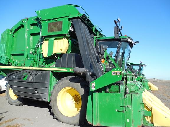 Image of John Deere CP690 equipment image 4