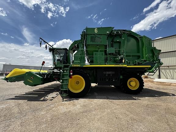 Image of John Deere CS690 equipment image 1