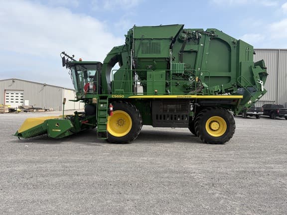 Image of John Deere CS690 equipment image 1