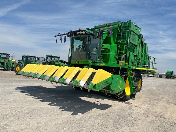 SOLD - 2019 John Deere CS690 Stock No. 252694 Harvesting with 1,306 Hrs ...