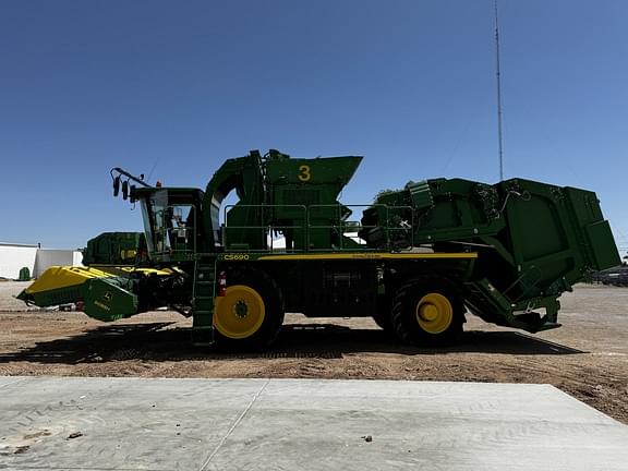 Image of John Deere CS690 equipment image 1