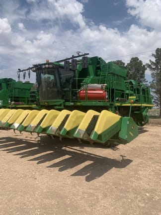 2019 John Deere CS690 Equipment Image0