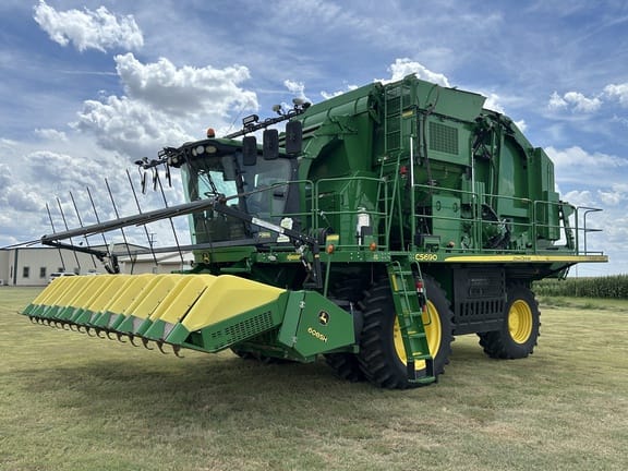 2019 John Deere CS690 Equipment Image0
