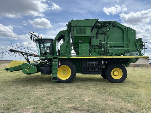 Image of John Deere CS690 equipment image 1