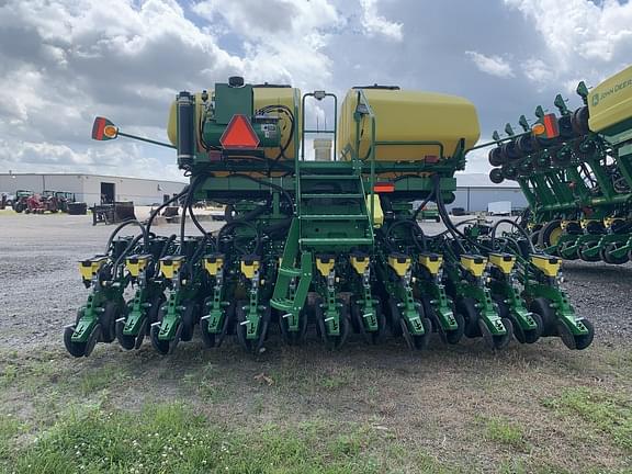Image of John Deere DB60 equipment image 3