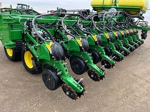 Main image John Deere DB60 17