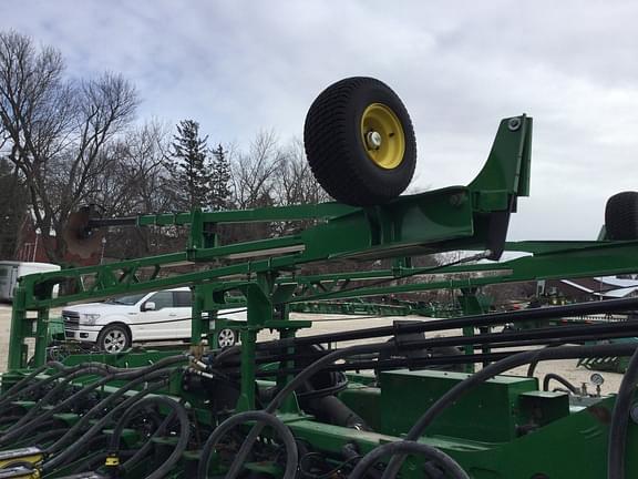 Image of John Deere DB60 equipment image 4