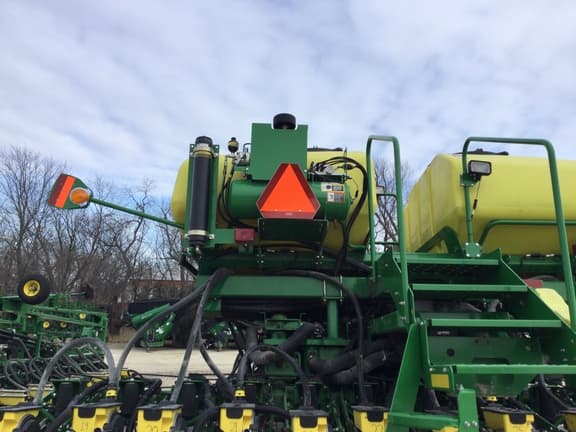 Image of John Deere DB60 equipment image 4