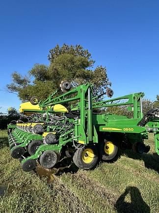 Image of John Deere DB60 equipment image 1