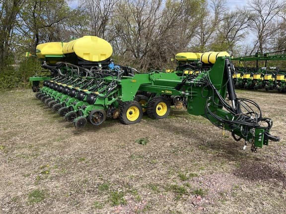 Image of John Deere DB60 Primary image