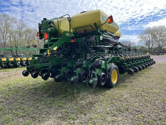 Image of John Deere DB60 equipment image 3