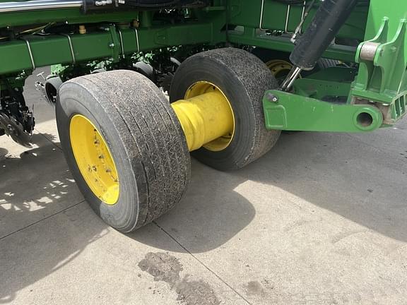 Image of John Deere DB60 equipment image 4