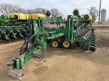 Main image John Deere DB60