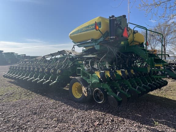 Image of John Deere DB60 equipment image 2