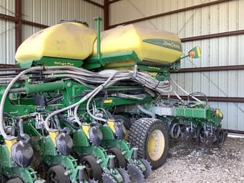 Main image John Deere DB60