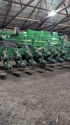 2019 John Deere DB60 Equipment Image0