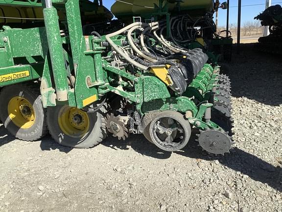 Image of John Deere DB60 equipment image 2
