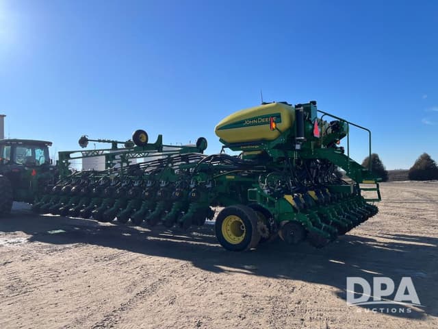 Image of John Deere DB60 equipment image 4