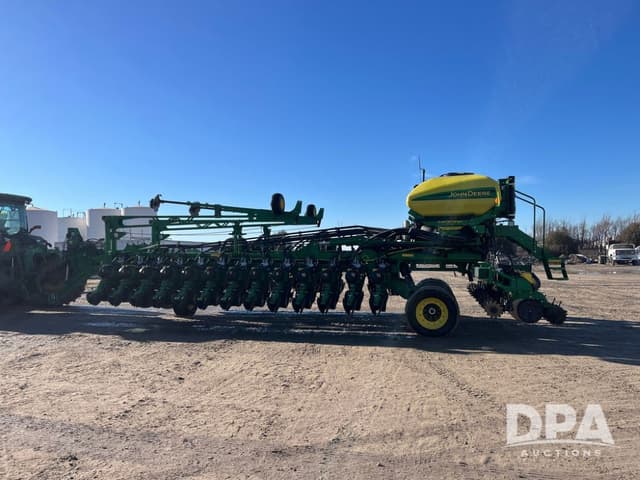 Image of John Deere DB60 equipment image 3